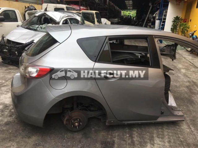 MAZDA 3 1.6CC FRONT AND REAR HALFCUT HALF CUT