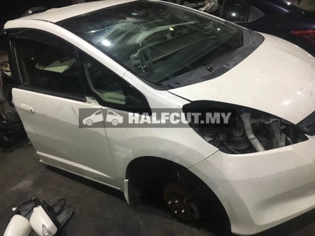 HONDA JAZZ GE6 SKY BLUE SUN GLASS FRONT HALFCUT HALF CUT