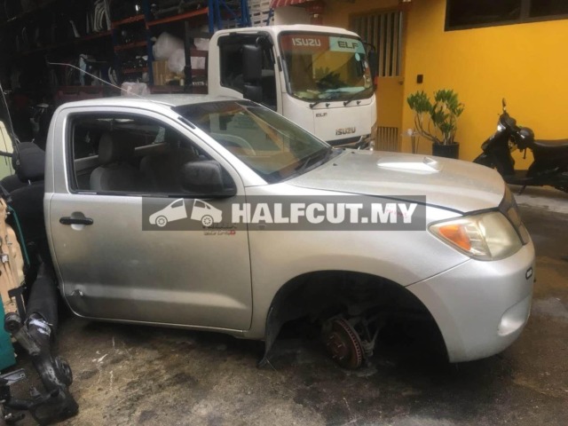 TOYOTA HILUX KUN26 SINGLE CAP 3.0CC VNT 1KD FRONT HALFCUT HALF CUT