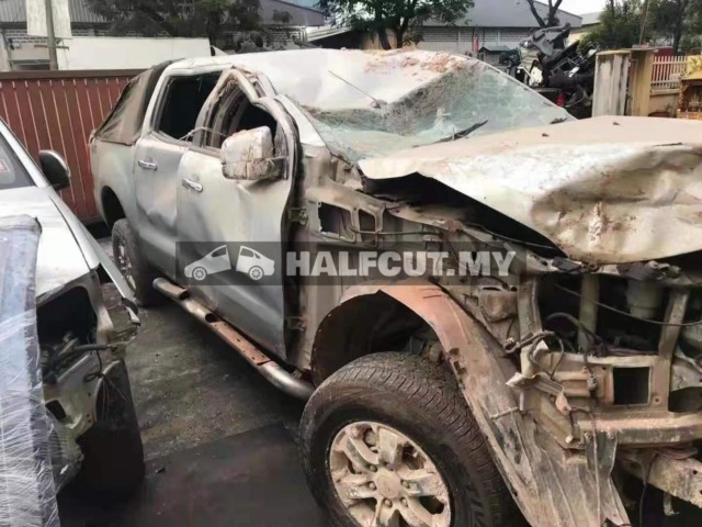 FORD RANGER T6 2.2CC AUTO 6SPEED 4WD FRONT AND REAR ENGINE HEAD GEARBOX CYLINDER HALFCUT HALF CUT