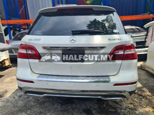 MERCEDES BENZ ML350 W166 REAR COMPLETE HALFCUT HALF CUT