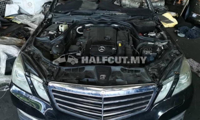 MERCEDES BENZ E CLASS W212 E250CGI ENGINE GEARBOX GEAR BOX HALFCUT HALF CUT