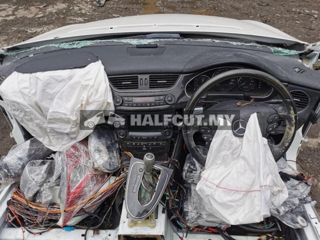 MERCEDES BENZ CLS350 W219 CKD HALFCUT HALF CUT