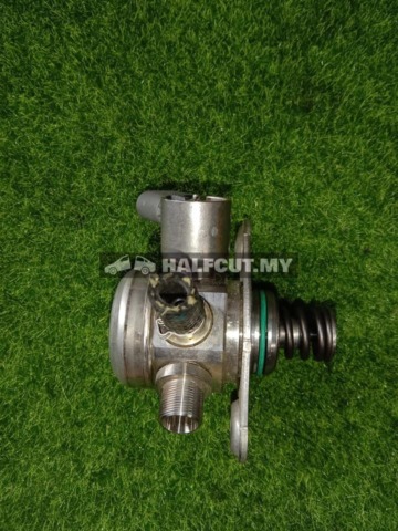 MERCEDES BENZ A-CLASS W176 M270 HIGH PRESSURE PUMP READY STOCK