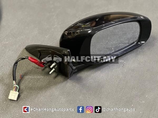 Nissan Teana J32 Side Mirror