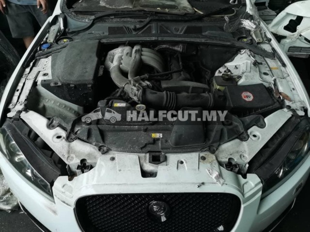 JAGUAR XF 3.0 2014Y HALFCUT HALF CUT