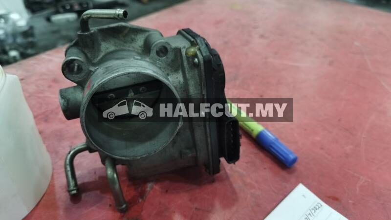 TOYOTA CAMRY 2.4 THROTTLE BODY