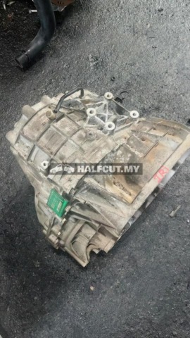 PROTON IRIZ GEAR BOX GEARBOX