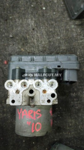 TOYOTA YARIS 10 WW ABS PUMP