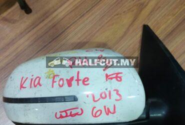 KIA FORTE 13 6W RH SIDE MIRROR