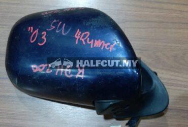 TOYOTA HIACE KDH200 03 SIDE MIRROR 5W RH