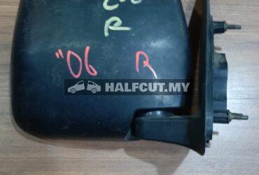 TOYOTA HIACE KDH200 06 SIDE MIRROR NW RH