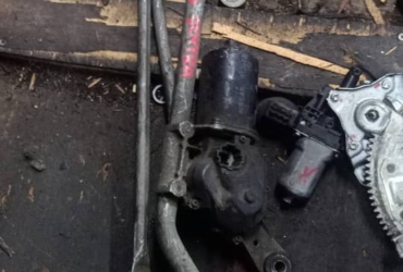 NISSAN SENTRA N16 WIPER LINK