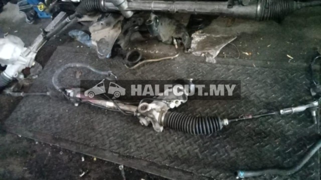 VOLKSWAGEN POLO 9N 1.4 05 STEERING RACK