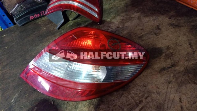 MERCEDES BENZ SLK R171 RH TAILLAMP TAILLIGHT TAIL REAR LAMP LIGHT