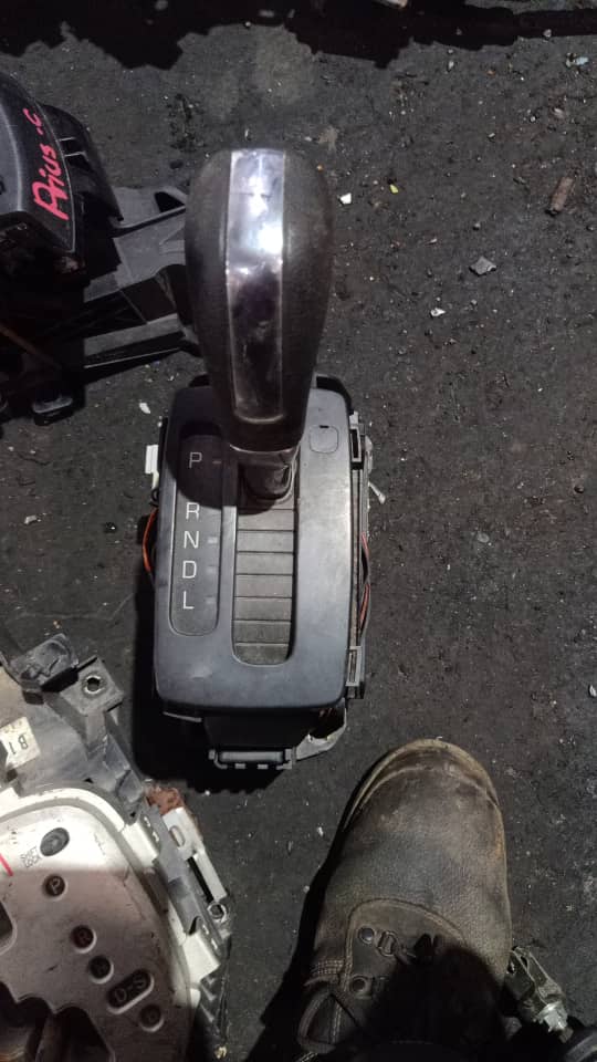 FORD FIESTA 1.6 GEAR LEVEL