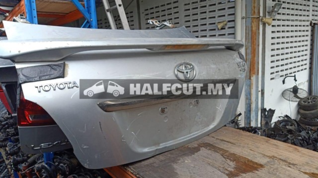 TOYOTA YARIS REAR BONNET