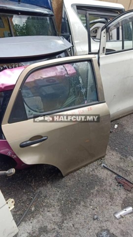 PROTON SAGA BLM REAR DOOR R R