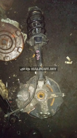 MERCEDES BENZ B180 FRONT AXLE F R