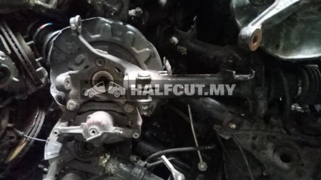 VOLKSWAGEN GOLF MK7 FRONT AXLE F R