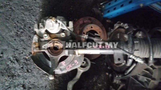 MAZDA CX3 FRONT AXLE F R