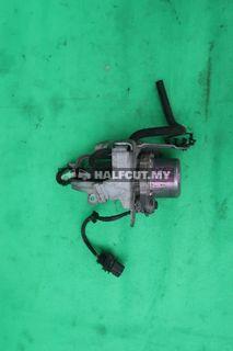 MERCEDES BENZ W212 E300 HYBIRD DIESEL VACUM PUMP