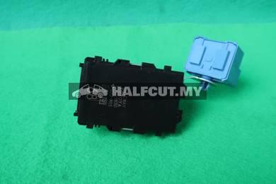 TOYOTA ALPHARD VELLFIRE GATEWAY MODULE AGH30 89100-58050