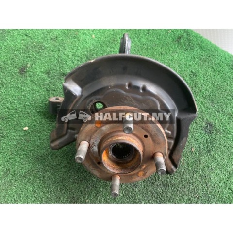 DAIHATSU EF KENARI KELISA KNUCKLE WITH DISC SET FOR PERODUA L7 L9