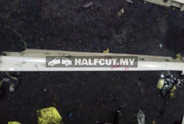 VOLKSWAGEN VW PASSAT B7 SIDE SKIRT LH