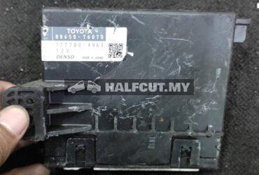 TOYOTA LEXUS CT200 ECU 88650-76070 77