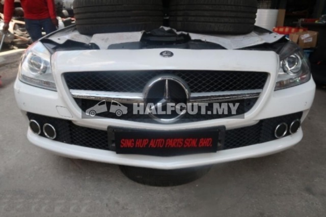 MERCEDES BENZ SLK172 SPARE PARE HALFCUT HALF CUT