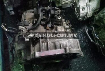 TOYOTA IPSUM GEAR BOX GEARBOX