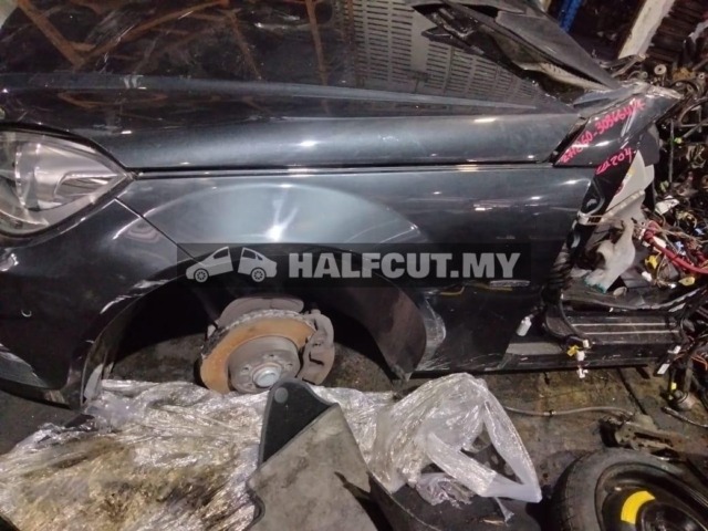 MERCEDES BENZ W204 FRONT HALFCUT HALF CUT