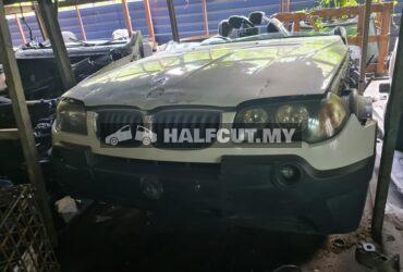 BMW X3 2.5 HALFCUT HALF CUT