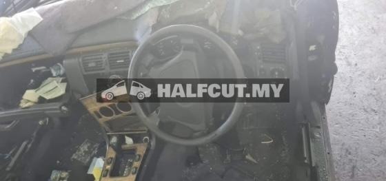 MERCEDES BENZ W210 E320 FRT SPARE PARTS HALFCUT HALF CUT