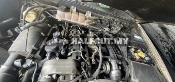 MERCEDES BENZ ML163 DIESEL 270 AND SPARE PARTS FOR SALE HALFCUT HALF CUT