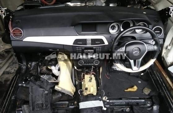 MERCEDES BENZ W204 2 DOOR HALFCUT HALF CUT