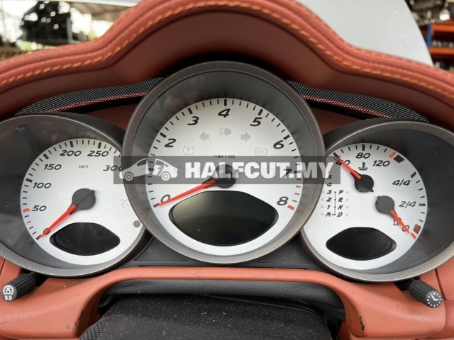 PORSCHE CAYMAN S 3.4 AUTO HALF CUT METER