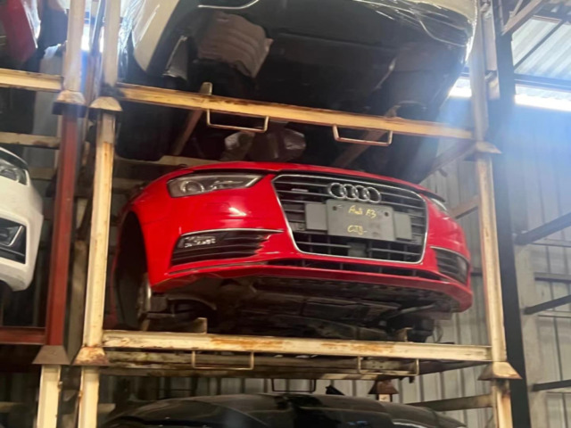 AUDI A3 RED HALFCUT HALF CUT ENGINE GEARBOX