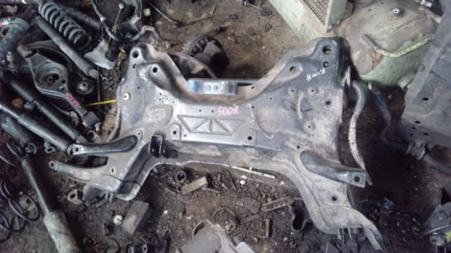 PEUGEOT 5008 FRONT CROSSMEMBER