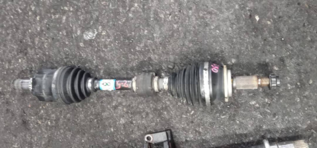 TOYOTA VELLFIRE 30 2.5 FRONT DRIVE SHAFT F/L