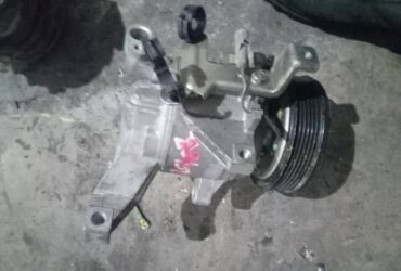 SUBARU FORESTER 2012 AIRCOND COMPRESSOR