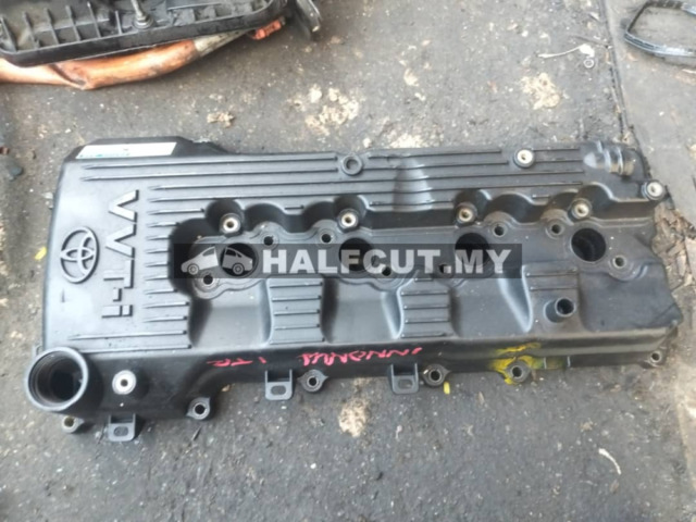 TOYOTA INNOVA 1TR VALVE COVER