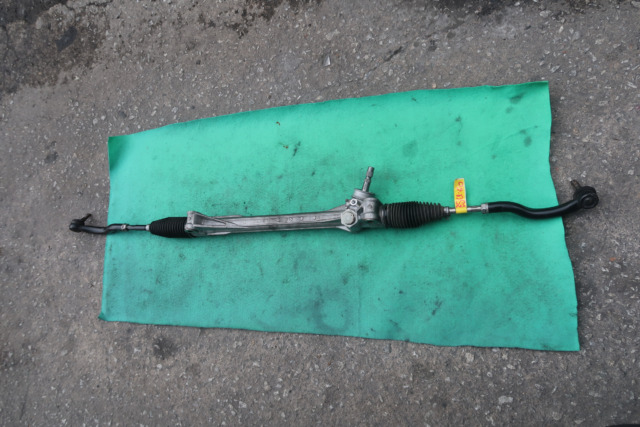 TOYOTA HARRIER ZSU60 STEERING RACK