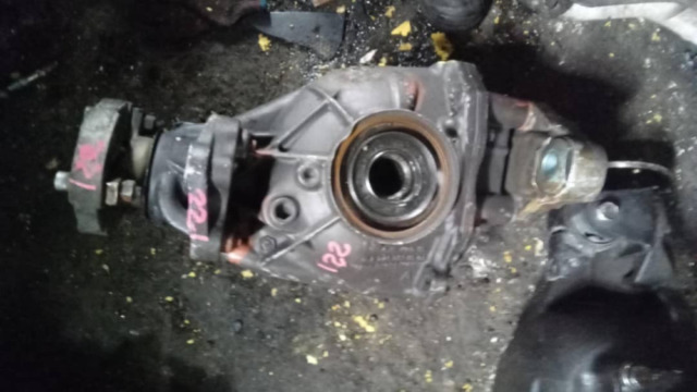 MERCEDES BENZ W221 REAR AXLE GEAR