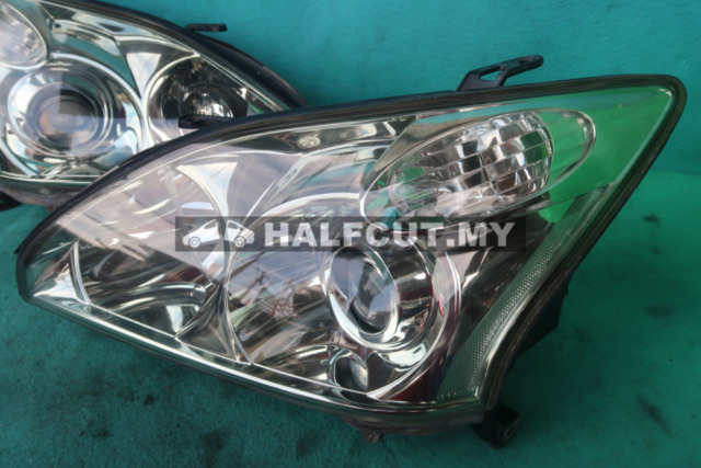 TOYOTA HARRIER MCU30 HEAD LAMP 48-34