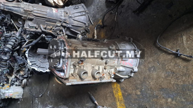 MITSUBISHI TRITON AT 4SPEED  4D56U GEAR BOX