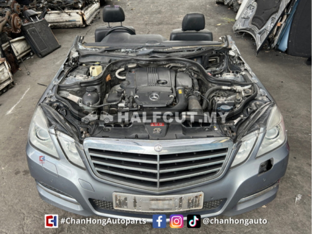 Mercedes-Benz E-Class W212 Half Cut (271860 Engine)