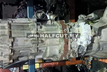 TOYOTA HIACE KDH200 MT 4WD 5SPEED IMPORT GEAR BOX