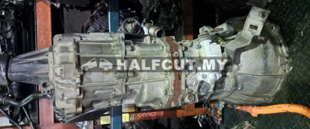 TOYOTA HIACE KDH200 MT 4WD 5SPEED IMPORT GEAR BOX